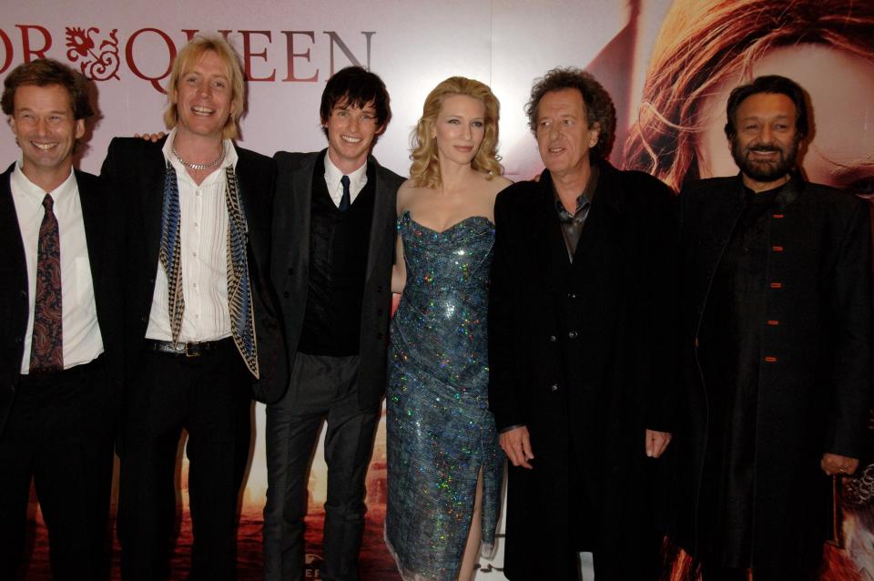 LONDON - OCTOBER 23:  (EMBARGOED FOR PUBLICATION IN UK TABLOID NEWSPAPERS UNTIL 48 HOURS AFTER CREATE DATE AND TIME)  Rhys Ifans, Eddie Redmayne, Cate Blanchett, Geoffrey Rush and Shekhar Kapur attend the UK film premiere of 'Elizabeth: The Golden Age', at the Odeon Leicester Square on October 23, 2007 in London, England.  (Photo by Dave M. Benett/Getty Images)