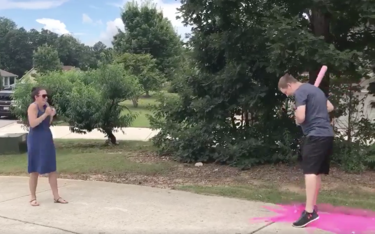 A baseball-themed gender reveal isn't the moment where you should take the first pitch. (@Insane_Athletes)