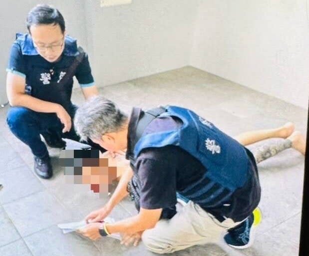 警方專案小組今天傍晚在高雄仁武逮捕張姓男子。讀者提供