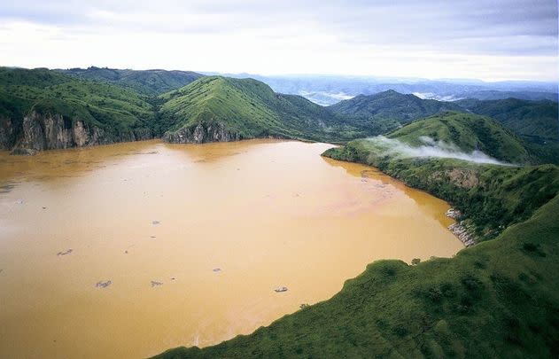 The Lake Nyos disaster that killed almost 2,000 people.
