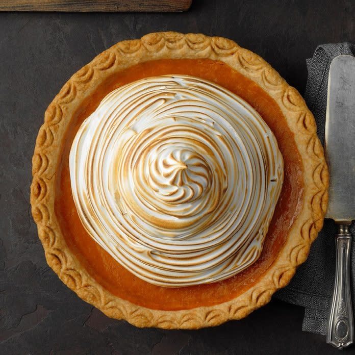 Sweet Potato Coconut Pie With Marshmallow Meringue Exps Tcbz19 62587 E05 22 3b 7