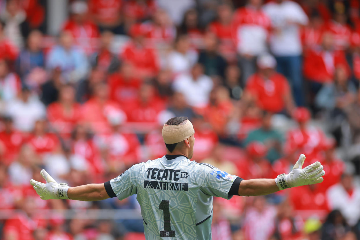 Nahuel Guzmán cometió un error en la Semifinal de ida de la Liga MX (Foto: Hector Vivas/Getty Images)