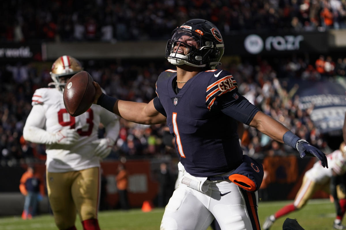 Justin Fields, Chicago Bears offense shine in preseason finale vs