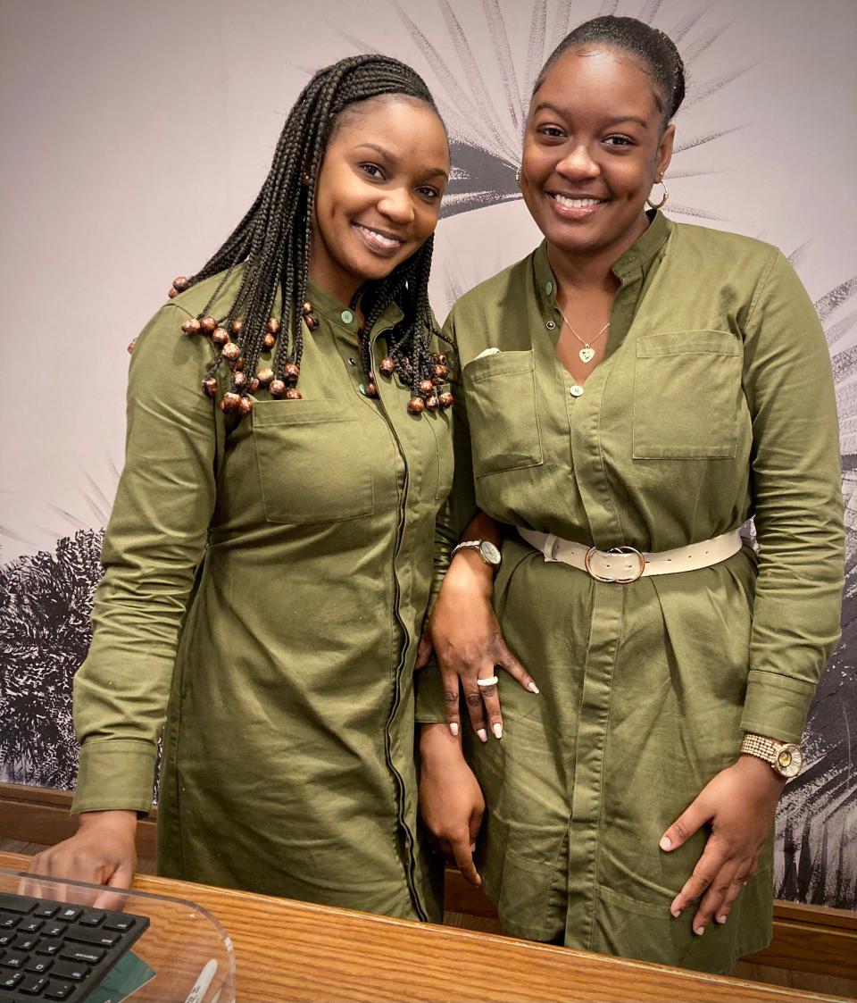 Jamaican mother and daughter, and Emeline check-in team, Kedeen and Summer Reid. Summer returns to law school in the Bahamas in a few short weeks, while mom will return home to Kingston. The pair choose to work together during summers to make the most of mother/daughter time.