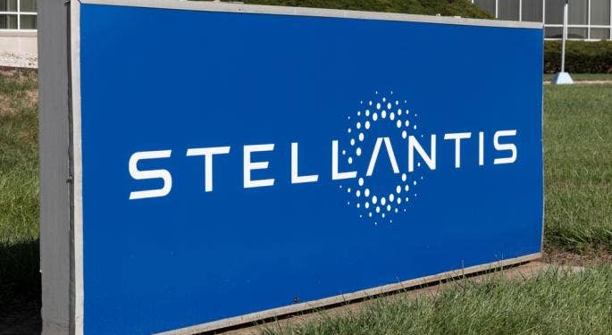 ¿Qué está pasando hoy con las acciones de Stellantis?