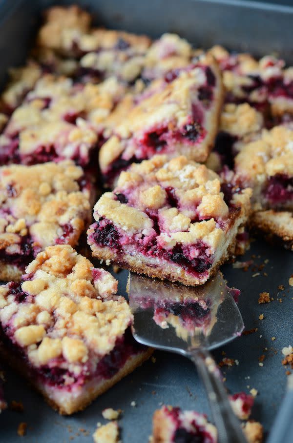 Blackberry Pie Bars