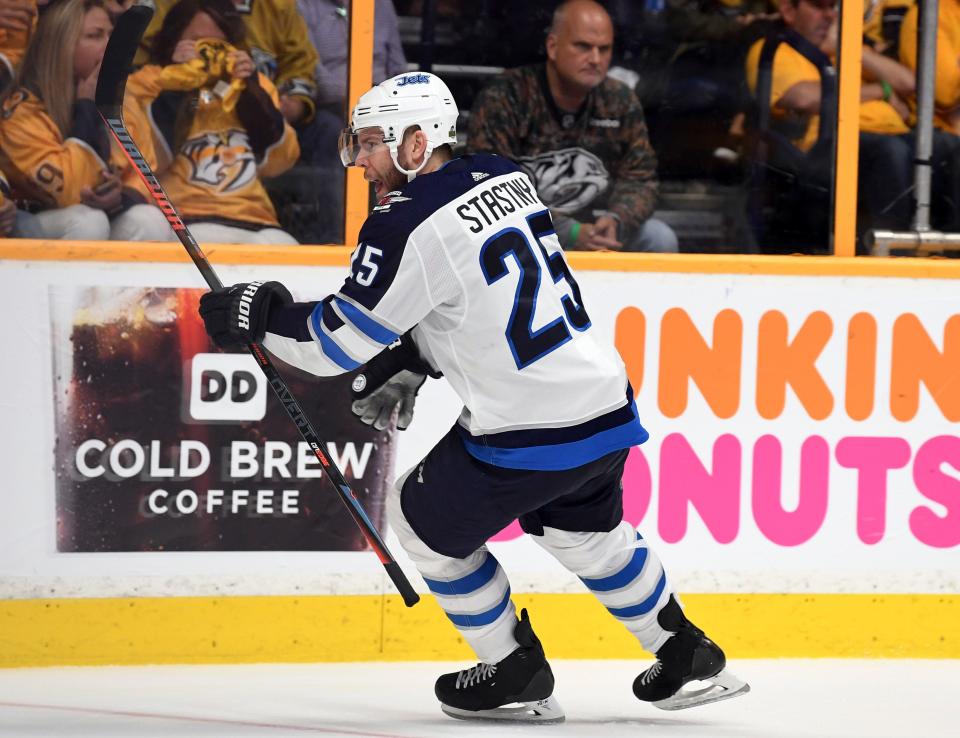 Paul Stastny had 21 goals and 45 points last season.