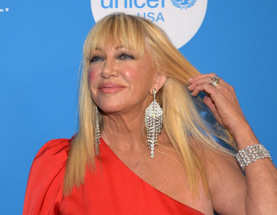  Suzanne Somers attends the 7th Biennial UNICEF Ball at The Beverly Wilshire Hotel on April 14, 2018 in Beverly Hills, California.  / AFP PHOTO / TARA ZIEMBA        (Photo credit should read TARA ZIEMBA/AFP/Getty Images)