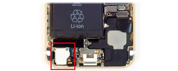 Inside the phone, the headphone-jack assembly is ridiculously bulky by today's standards.