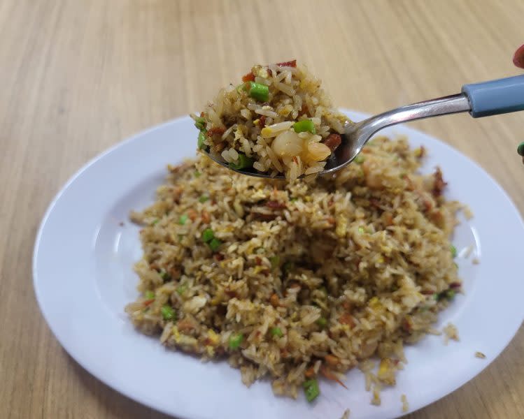 chun tat kee - close up of fried rice
