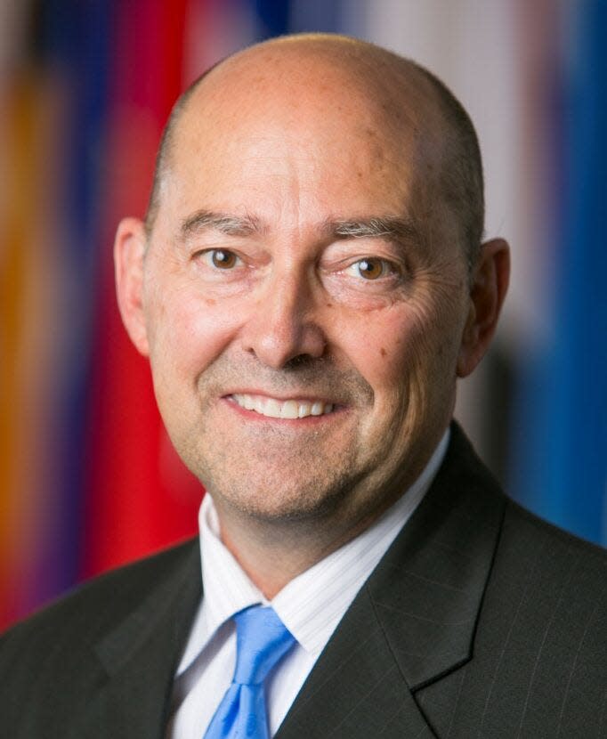 James Stavridis, a U.S. Navy admiral and the 16th Supreme Allied Commander of NATO, will speak in the 2023 Ringling College Library Association’s Town Hall series.