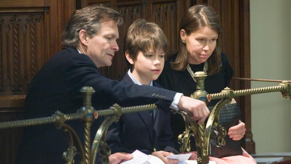 A young Arthur Chatto with his parents, David Chatto and Lady Sarah Chatto