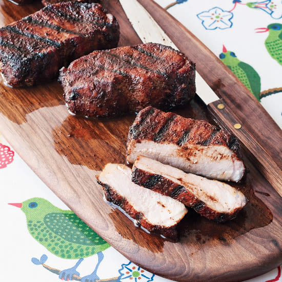 Cocoa-and-Chile-Rubbed Pork Chops