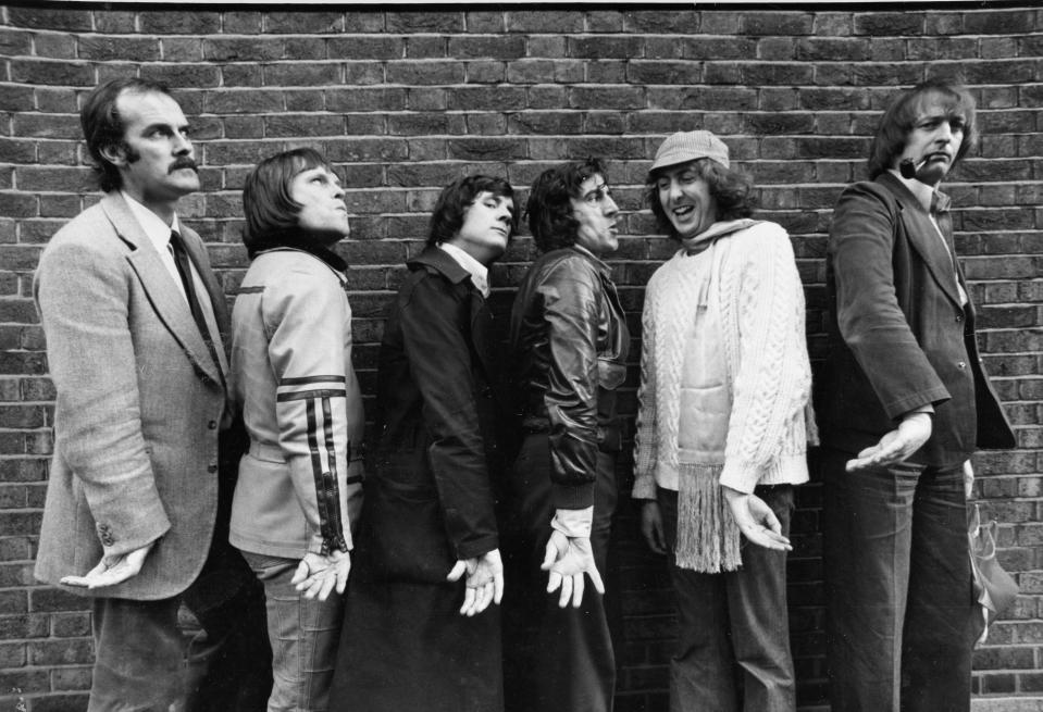 Monty Python John Cleese, Terry Gilliam, Michael Palin, Terry Jones, Eric Idle, Graham Chapman, Los Angeles, May 16th, 1975. (Photo by Ben Martin/Getty Images)