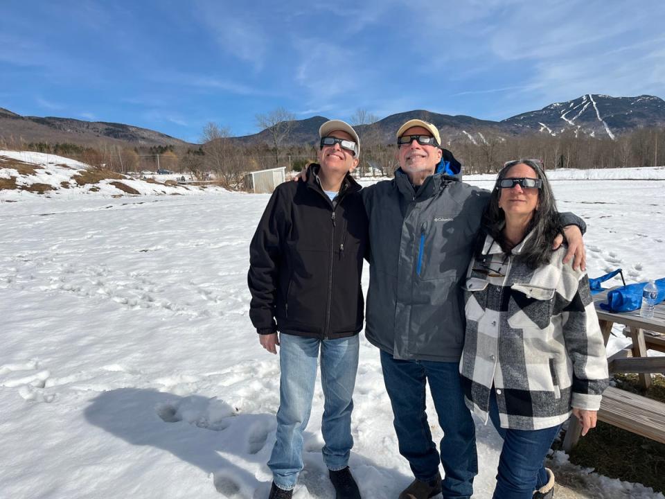 Robert Nagler on the left, with his friends Allen and Maggie Goldman (Amber Jamieson for The Independent)