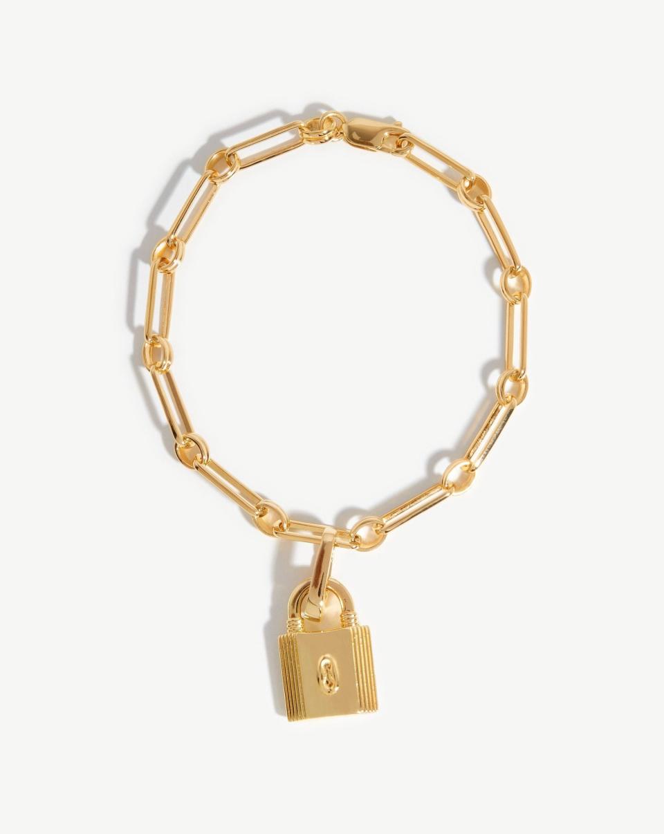 35) Small Ridge Padlock Aegis Chain Bracelet