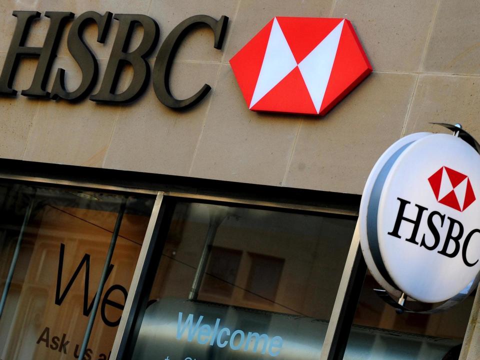 HSBC mobile banking app fails, leaving customers unable to access accounts