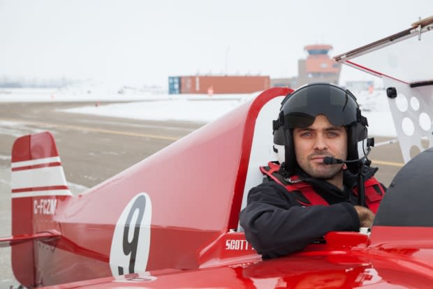 'Wild West of aviation': Edmonton pilot ready for wild air race in China