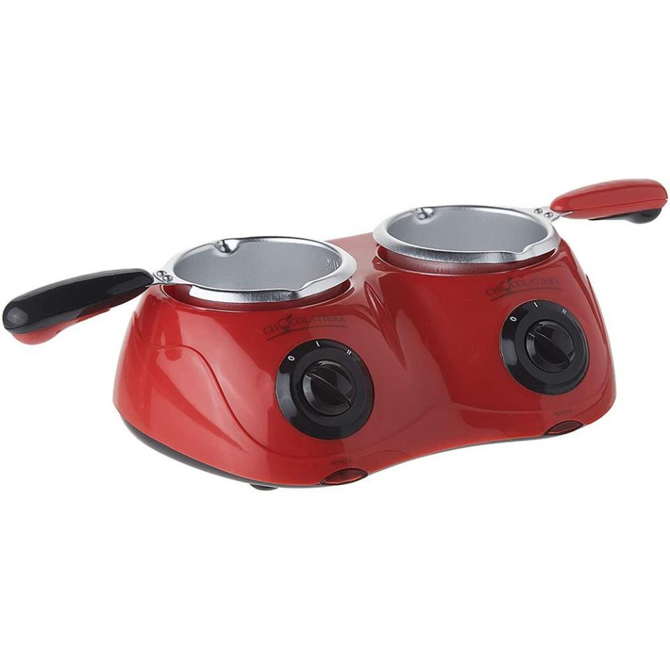 7) Koolatron Deluxe Fondue Set