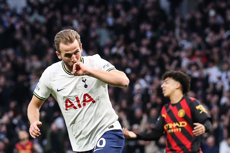 Harry Kane, autor del 1-0 sobre Manchester City, se transformó en el goleador histórico de Tottenham, con 267 tantos