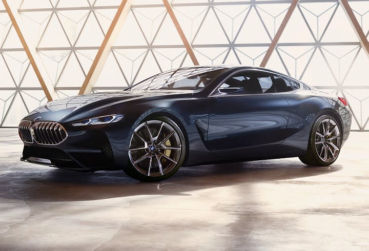 BMW Concept 8 Series front quarter left photo