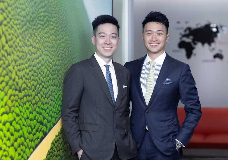 ▲LRS暨ConBiz創辦人陳浩華JK Chen(圖右)與ConBiz總監陳壬璞JP Chen，既是工作夥伴又是好友的關係，成就集團熱情、專業、誠信的價值。