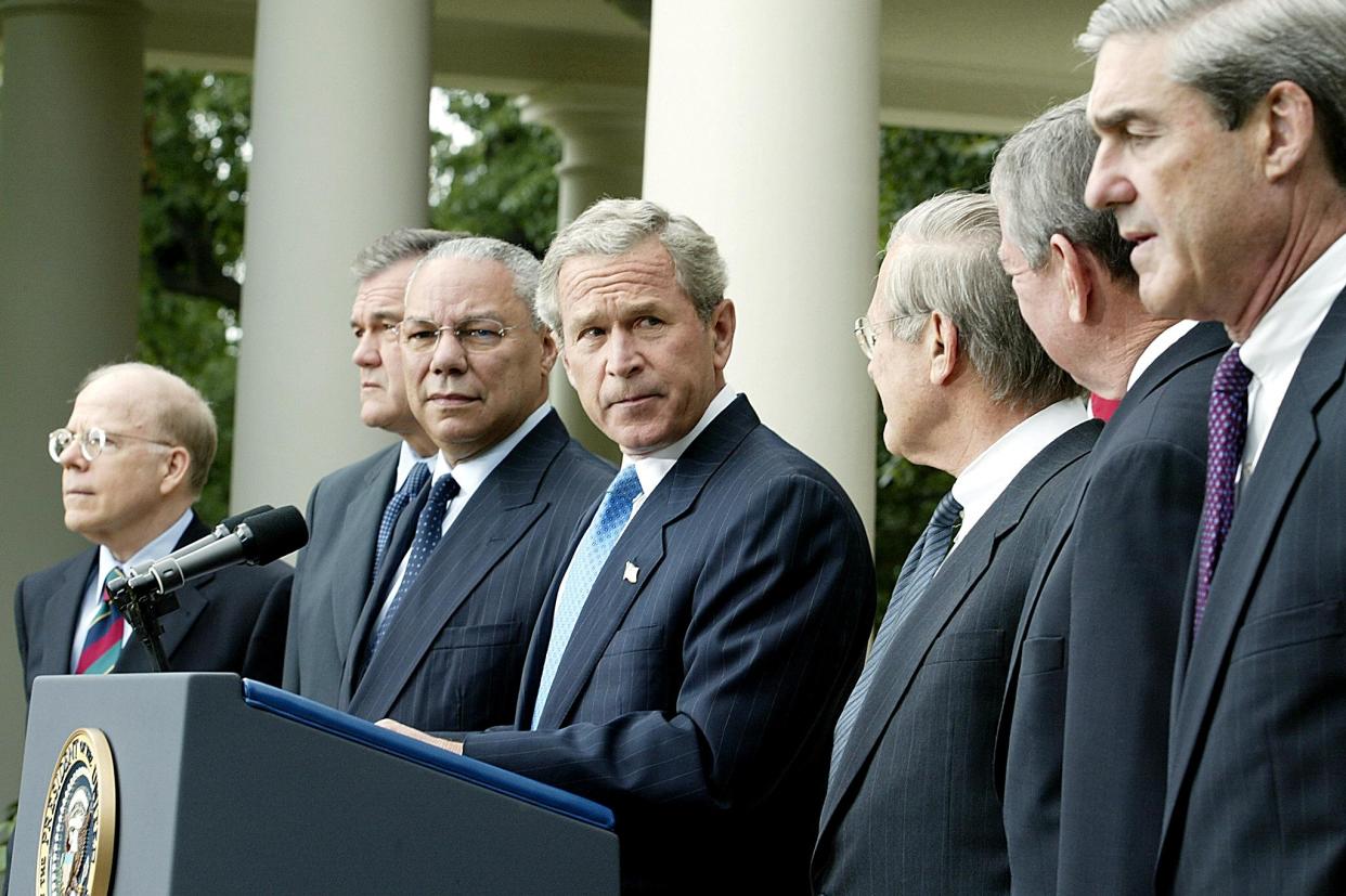 George W. Bush with members of his adminstration