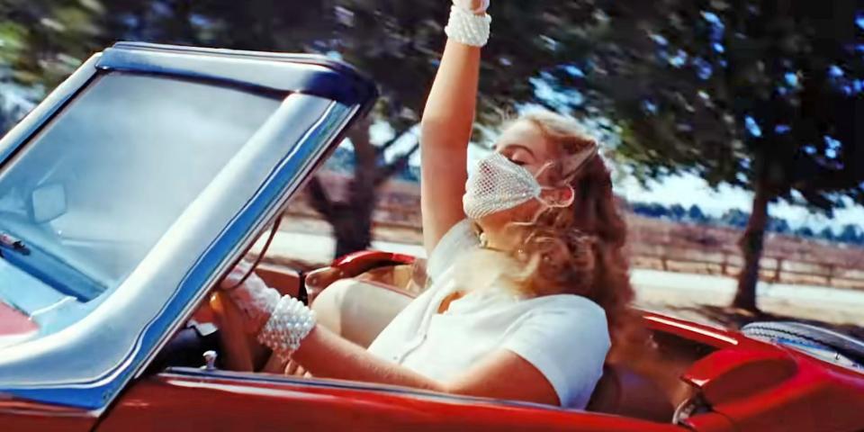 lana del rey chemtrails over the country club music video