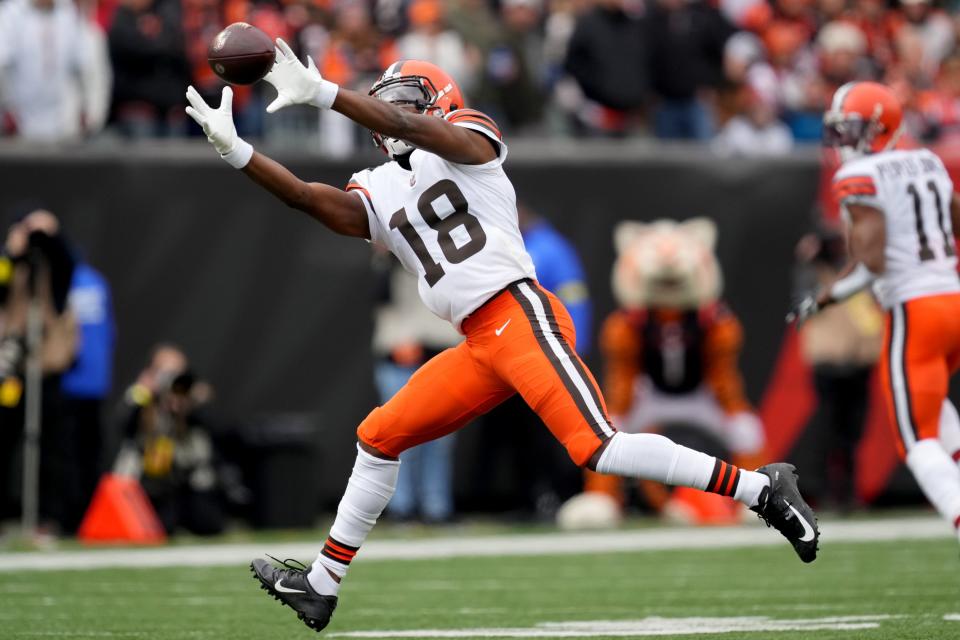 Cleveland Browns wide receiver David Bell (18) catches a pass in the first quarter during against the Cincinnati Bengals on Dec. 11 at Paycor Stadium in Cincinnati. (Kareem Elgazzar-The Cincinnati Enquirer-USA TODAY Sports)