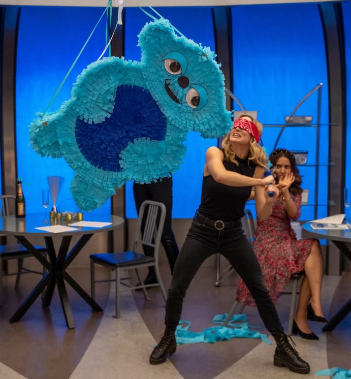 Legends of Tomorrow Beebo Pinata