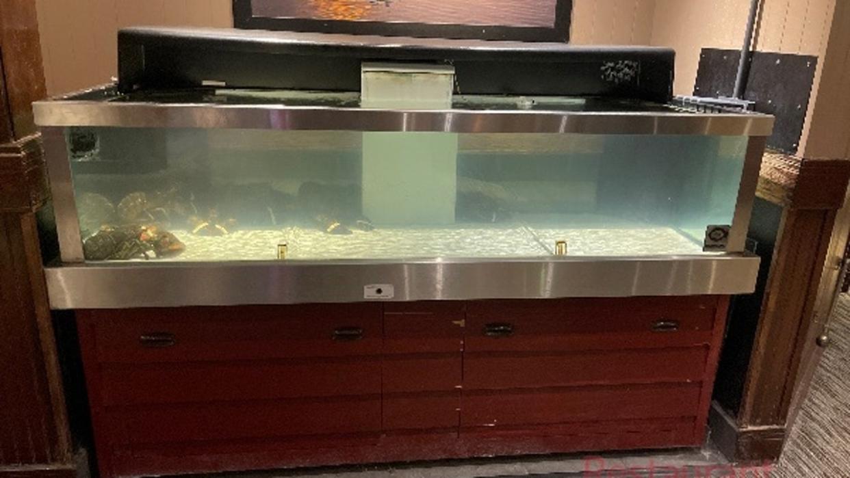 <div>Lobster tank from the shuttered Rohnert Park, Calif. being sold in an auction scheduled to run through Thursday, May 16, 2024.</div> <strong>(TAGeX Brands / Surplus Restaurant Equipment)</strong>