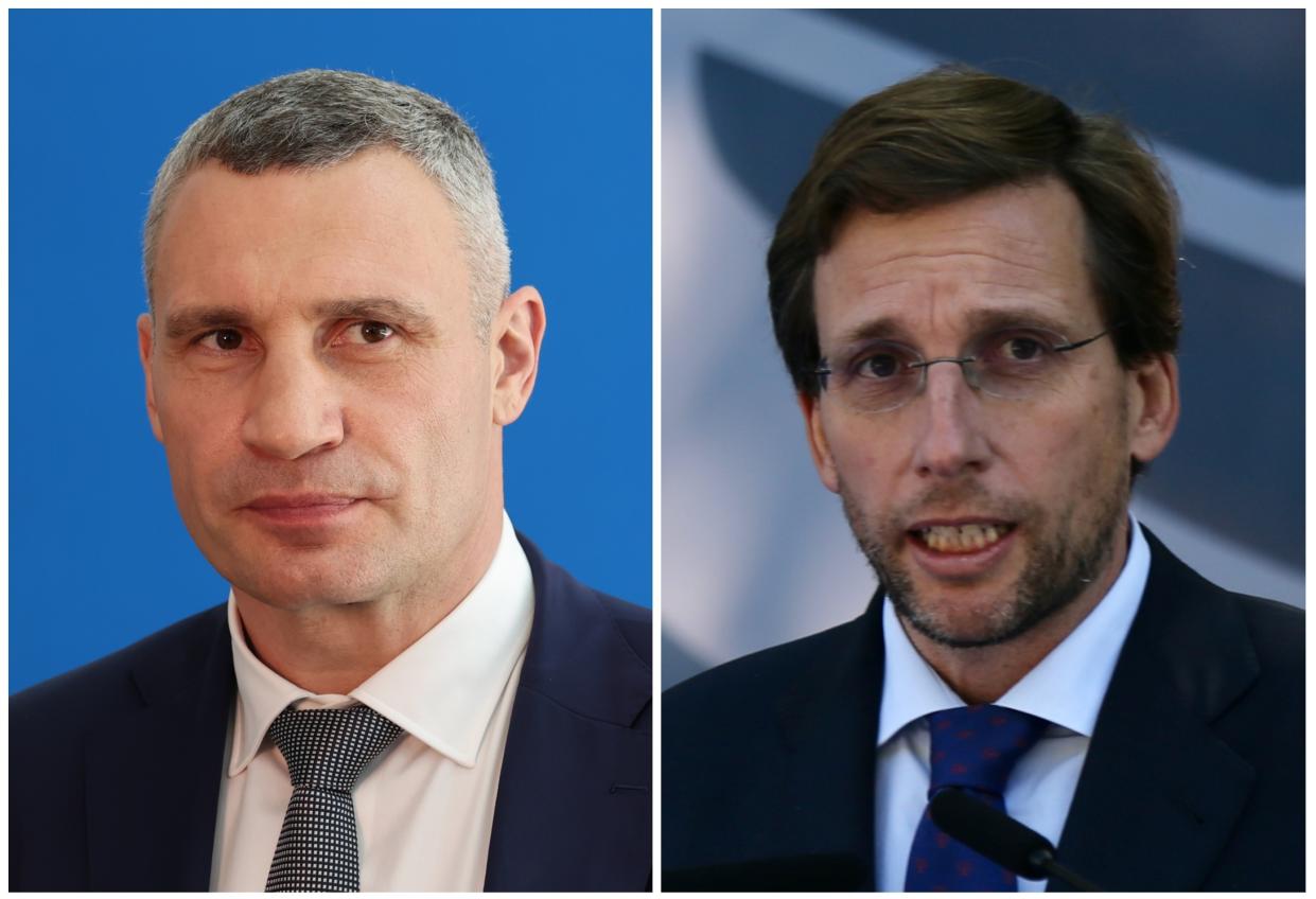 Los alcaldes de Kiev, Vitali Klitschko, y de Madrid, José Luis Martínez Almeida. (Foto: Jakub Porzycki / NurPhoto / Getty Images / Cezaro De Luca / Europa Press / Getty Images).