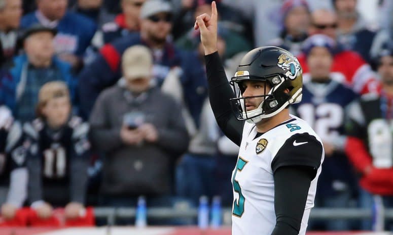 Blake Bortles raising one finger in the sky.