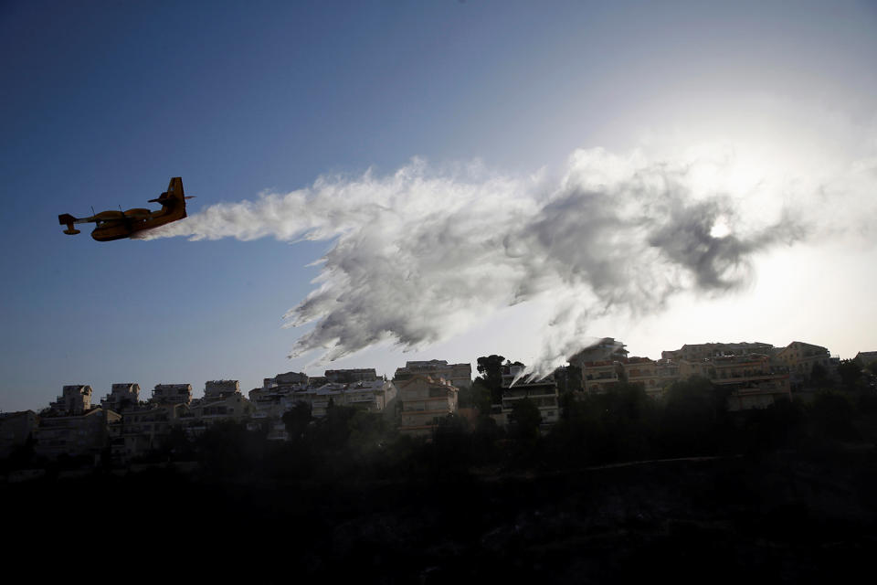 Massive wildfires tear across Israel