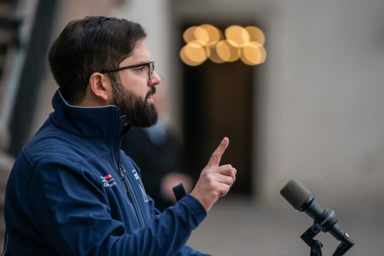 El presidente de Chile, Gabriel Boric, anuncia la construcción de una cárcel de alta seguridad, el 18 de julio de 2024 en el Palacio de La Moneda, en Santiago (Marcelo Segura)