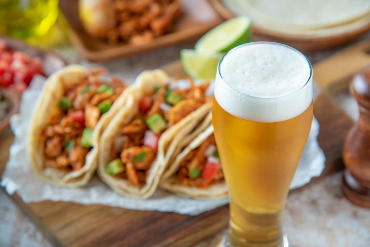 México es una potencia cervecera mundial. Una de cada cinco cervezas que se exportan en el mundo está hecha en México, aunque otros países producen más hectolitros anuales porque consumen la bebida localmente. (Getty Images)