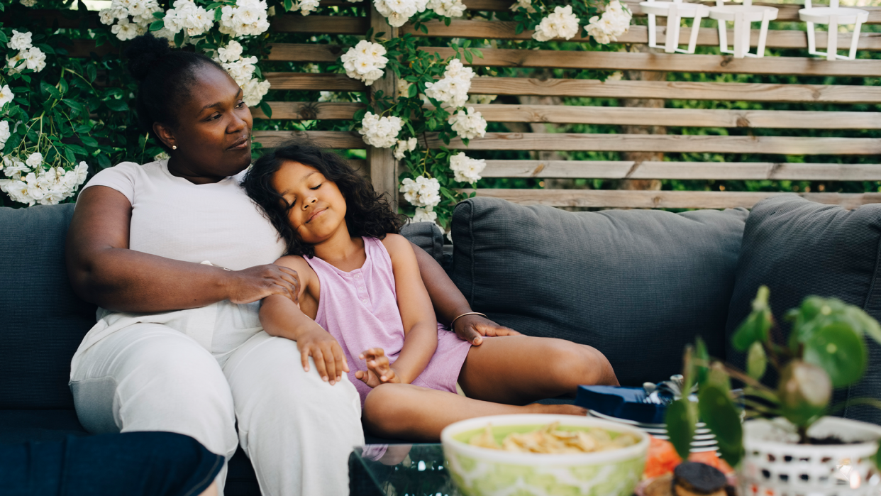 Experts explain why it's important to discuss mental health with kids — and how parents can best broach the conversation. (Photo: Getty)