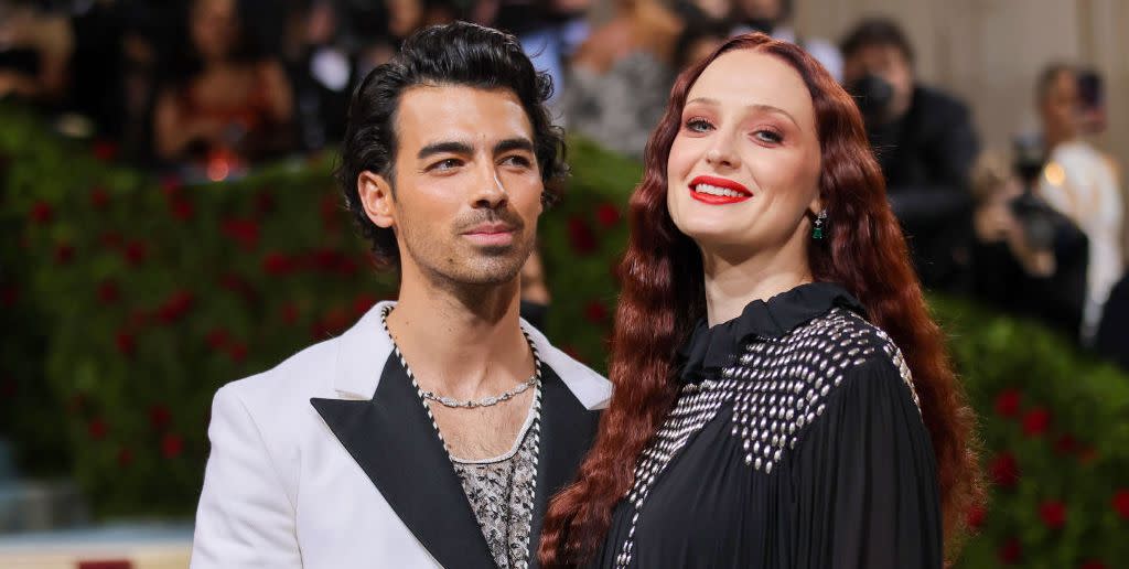 new york, new york   may 02 l r joe jonas and sophie turner attend the 2022 met gala celebrating in america an anthology of fashion at the metropolitan museum of art on may 02, 2022 in new york city photo by mike coppolagetty images