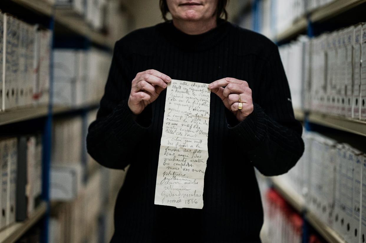 La lettre manuscrite de 1856 retrouvée à Dijon - JEFF PACHOUD / AFP