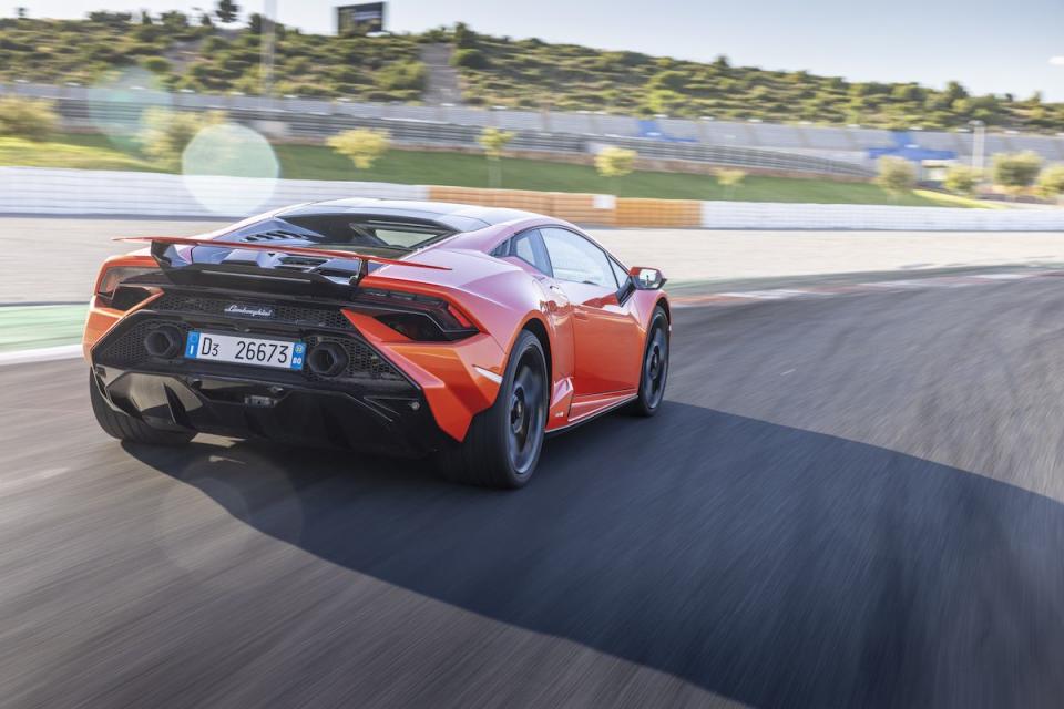 2023 Lamborghini Huracán Tecnica - Photos From Every Angle