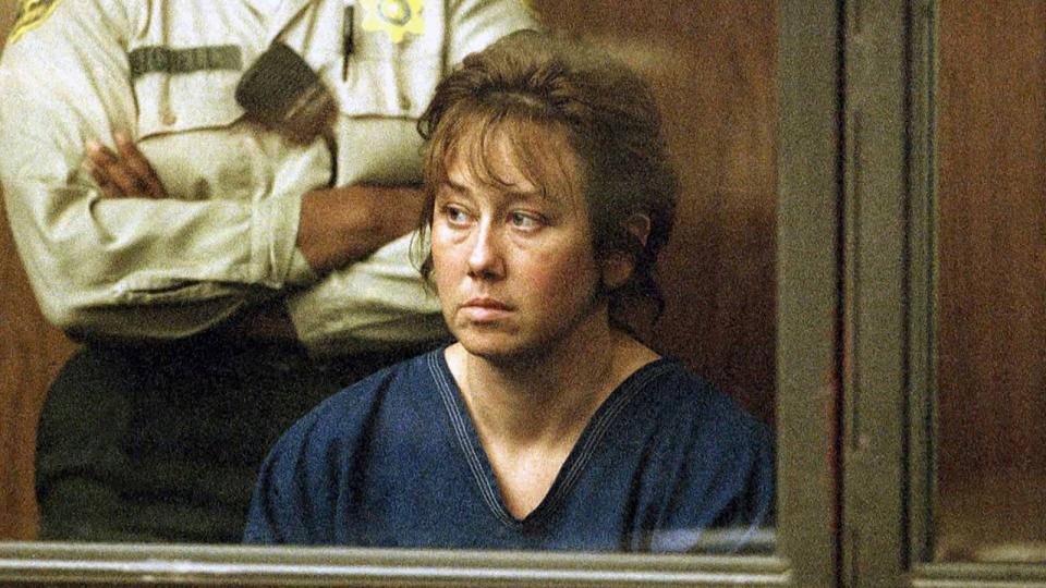 Sandi Nieves wartet seit über 20 Jahren auf die Vollstreckung ihres Todesurteils: Das Gericht von Los Angeles befand sie des Mordes an ihren vier Kindern im Zuge eines Sorgerechtsstreits als schuldig. (Bild: Crime + Investigation / A+E Networks)