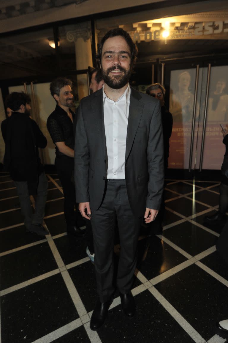 Peter Lanzani se mostró feliz por una nueva noche donde Argentina, 1985 arrasó con todos los premios