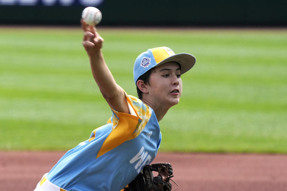El Segundo, Calif.'s Louis Lappe delivers during the first inning of the United States Championship baseball game against Needville, Texas at the Little League World Series tournament in South Williamsport, Pa., Saturday, Aug. 26, 2023. (AP Photo/Gene J. Puskar)
