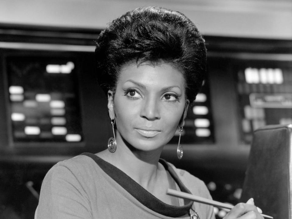 Nichelle Nichols spielte Leutnant Nyota Uhura in der 