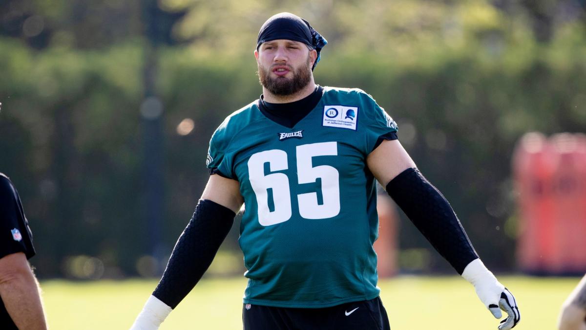 Eagles training camp observations: Lane Johnson is still really important