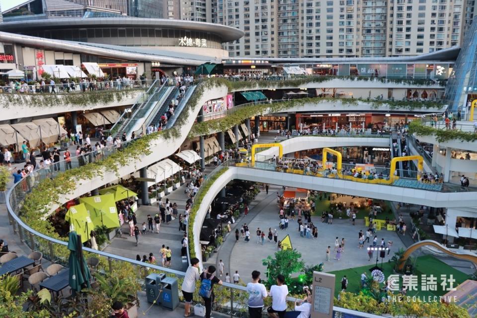 深圳星河 COCO Park 是港人北上熱門目的地，10.1 當日游人如鯽。