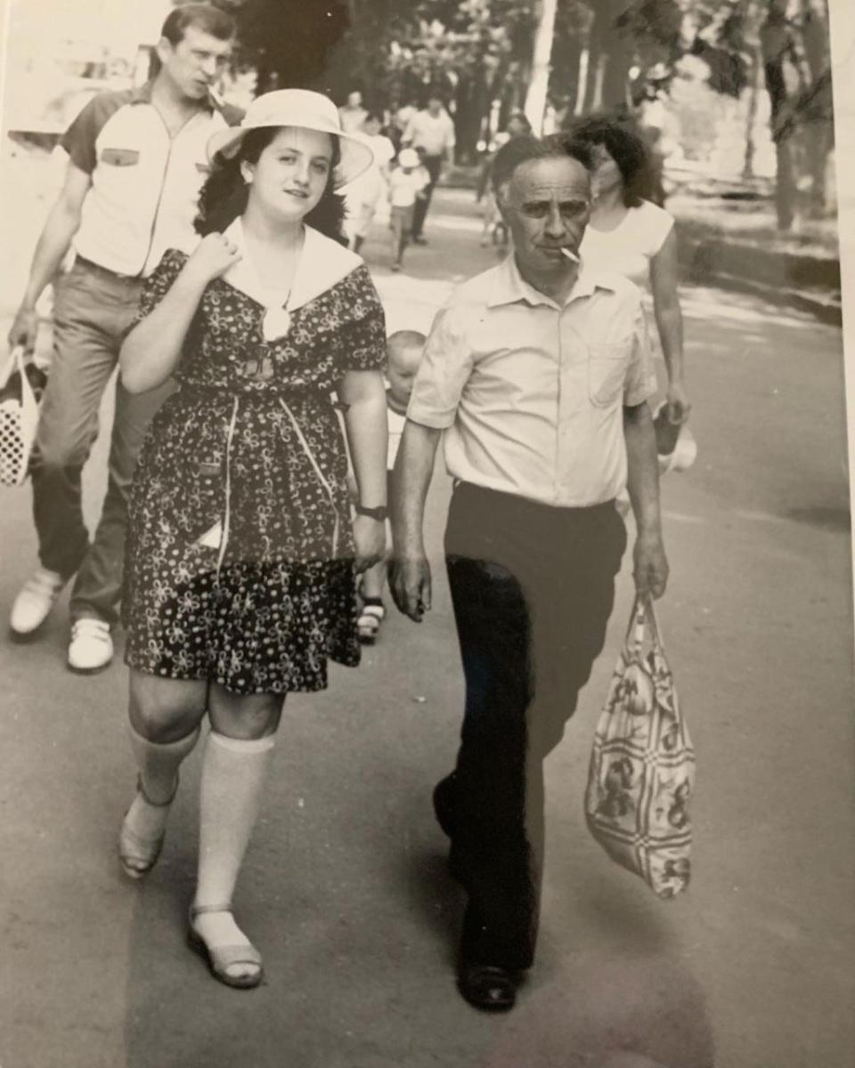 University of Memphis Professor Marina Levina and her grandfather in 1988 on Derybasivka street in Odessa, Ukraine.