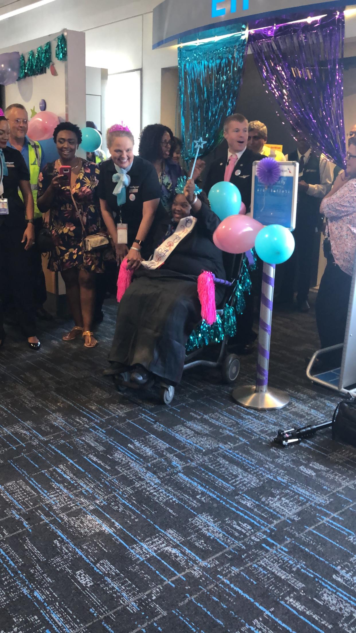 Shantell "Shannie" Pooser, 17, has a terminal airway defect and Down syndrome. American Airlines made sure the teen traveled to her latest surgery in style. (Photo: Courtesy of American Airlines)