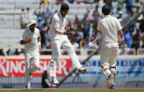 Cricket - India v Australia - Third Test cricket match - Jharkhand State Cricket Association Stadium, Ranchi, India - 16/03/17 - India's Umesh Yadav (C) celebrates the dismissal of Australia's Matt Renshaw. REUTERS/Adnan Abidi