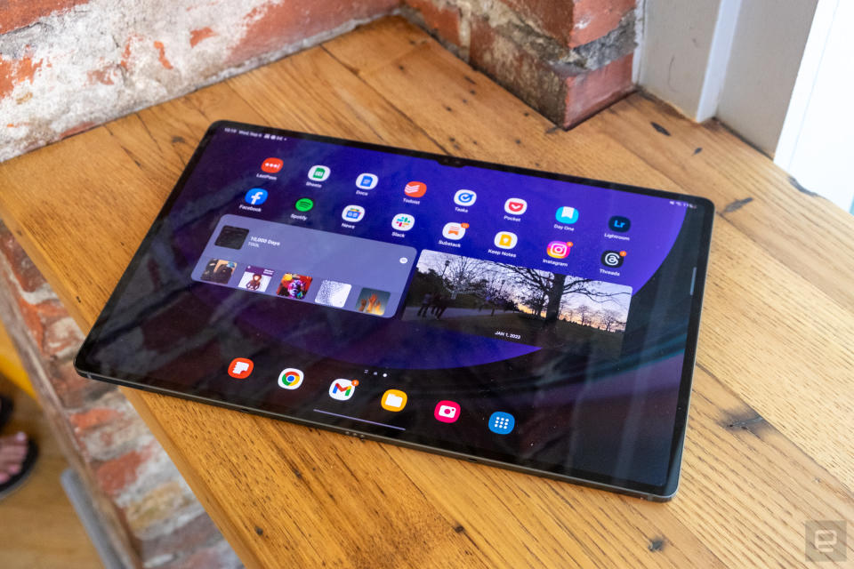 <p>Photos of Samsung's Galaxy Tab S9 Ultra tablet.</p> 